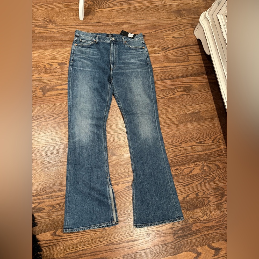 Citizen of Humanity Woman’s Jeans.